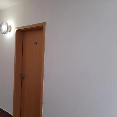 Demizson Panzio 3* Kehidakustány