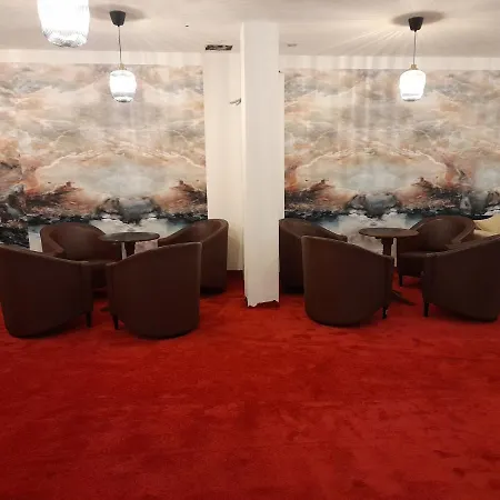 Demizson Panzio 3* Kehidakustány