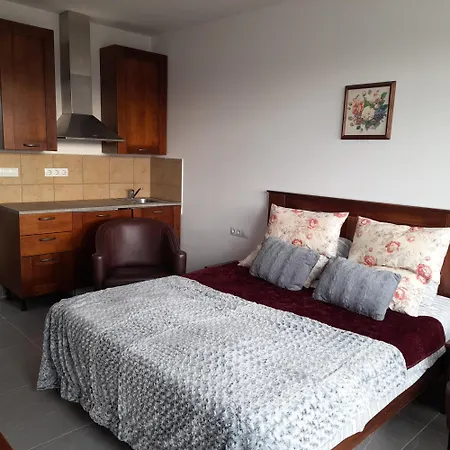 Bed & Breakfast Demizson Panzio *
