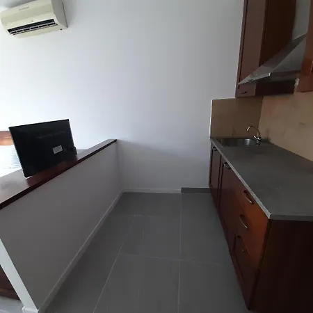 Demizson Panzio * Kehidakustany