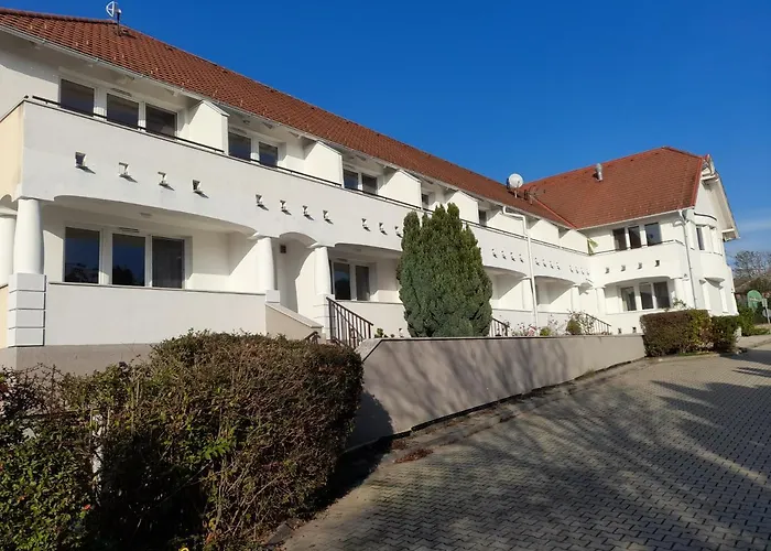 Demizson Panzio B&B
