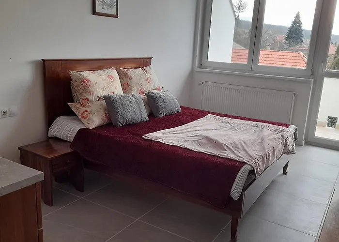 Demizson Panzio Bed & Breakfast 3*