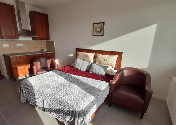 Demizson Panzio Bed & Breakfast